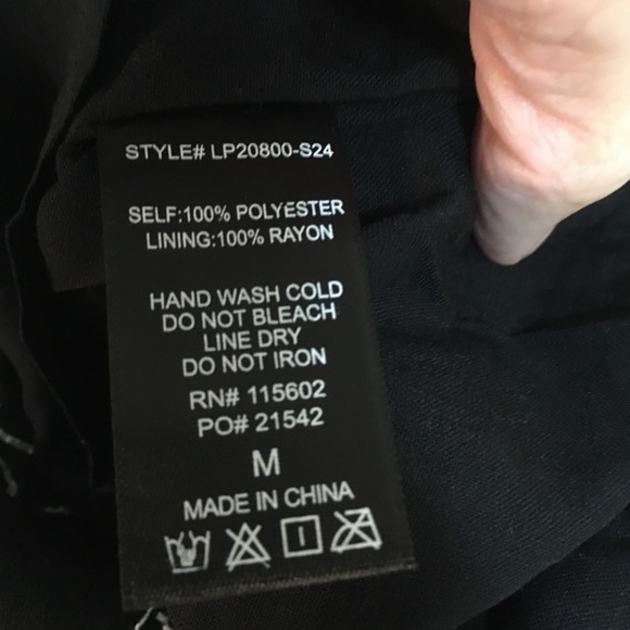 FLORAL ROMPER - Picture 3 of 7